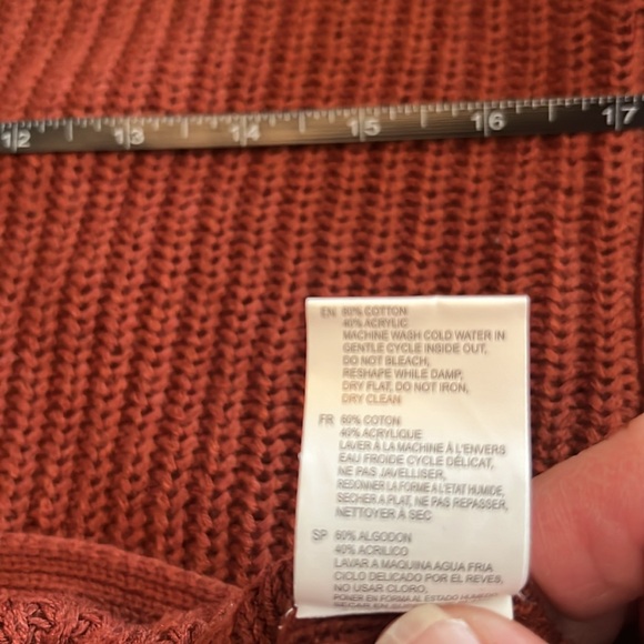 R D Style Long Sleeve Sweater. NWOT - Picture 7 of 9